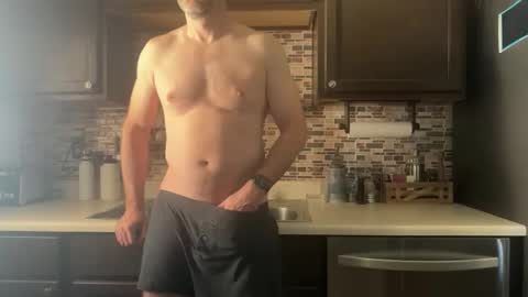 newguy_097 online show from 11/02/25, 04:09