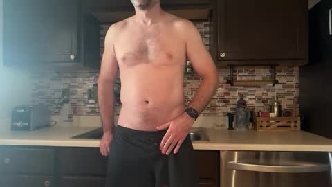 newguy_097 online show from 11/19/25, 11:38