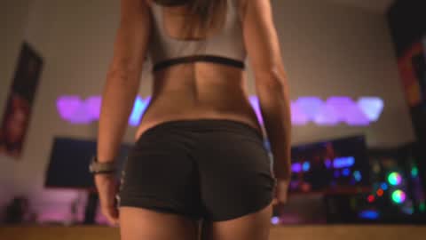 Snapshot of newivy chatting on 12/08/24, 11:29 Ivy online show from 12/08/24, 11:29