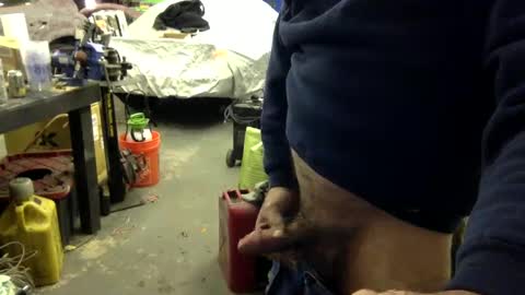 newtman68 online show from 12/23/24, 10:44