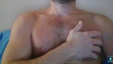 Snapshot of newtyguy90 chatting on 01/14/25, 03:04 newtyguy90 online show from 01/14/25, 03:04