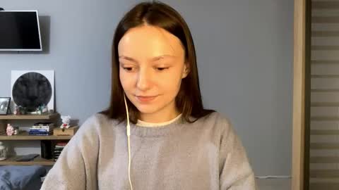 Snapshot of next_fantasy_bb chatting on 11/08/25, 03:12 Agne online show from 11/08/25, 03:12