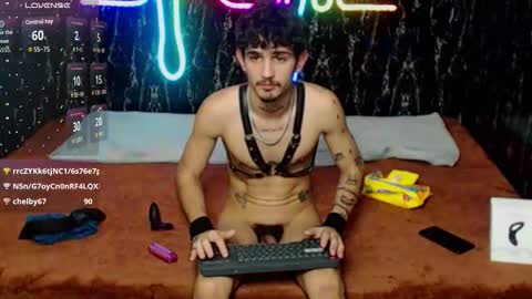 Yeison online show from 12/13/25, 07:53