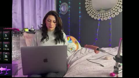 nextdoor_barbie online show from 02/11/25, 05:37