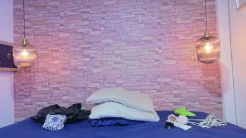 nextdoor_fantasy online show from 04/16/26, 03:29