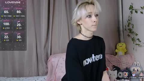 NextVibe1 online show from 11/23/25, 05:13