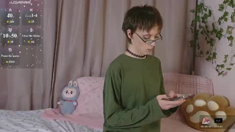 NextVibe1 online show from 04/12/26, 05:29