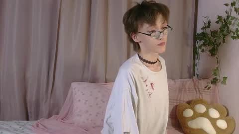 NextVibe1 online show from 04/29/26, 05:52