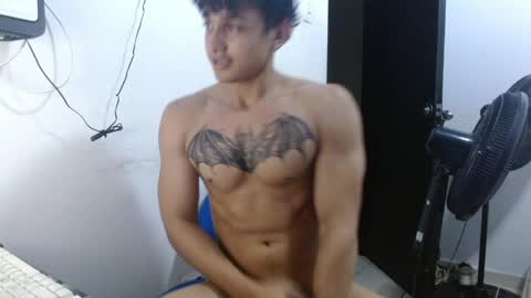 Snapshot of ney_quiroz chatting on 04/25/26, 04:48 ney hotman online show from 04/25/26, 04:48