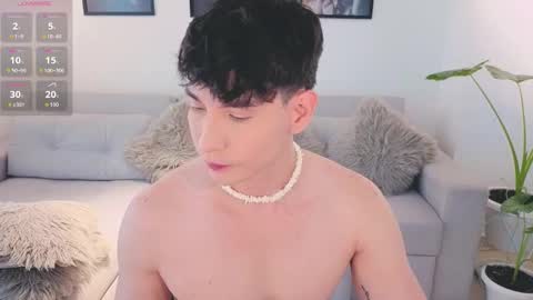 Snapshot of neythan__blaze chatting on 09/17/25, 05:36   online show from 09/17/25, 05:36