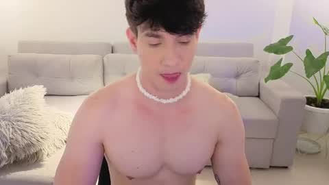   online show from 04/19/26, 10:12