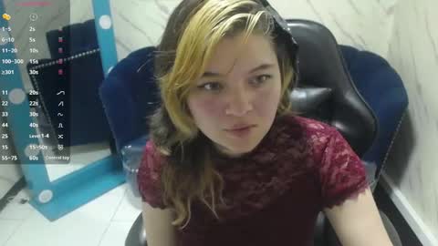 nezuko_v online show from 01/10/26, 03:08