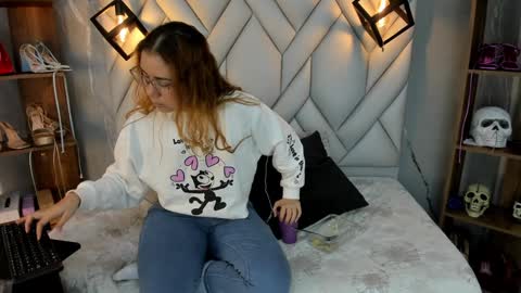 Milena online show from 01/25/25, 01:41