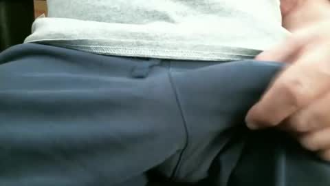 Snapshot of ngurth chatting on 09/27/25, 05:29 ngurth online show from 09/27/25, 05:29