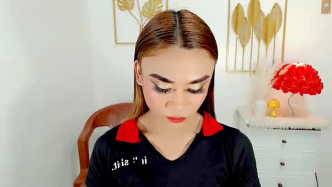 hottie nicole online show from 02/21/25, 07:34