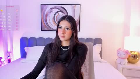 Nia online show from 11/14/25, 07:01