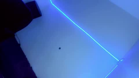 nia_jaxx online show from 04/09/26, 07:08