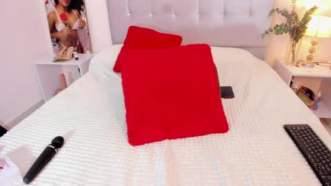 N I A online show from 04/23/26, 10:12