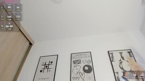 Snapshot of niaevans_x chatting on 12/22/25, 01:19 Nia online show from 12/22/25, 01:19