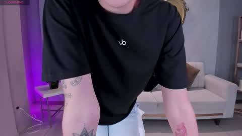 SQUIRTER DOLL    online show from 12/16/25, 07:08