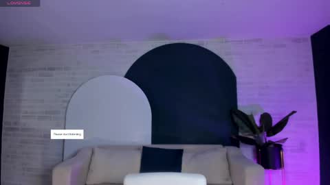 SQUIRTER DOLL    online show from 05/10/26, 11:32