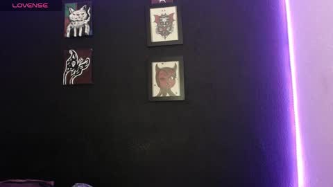 Snapshot of niakat_ chatting on 01/04/25, 08:06  niakat  online show from 01/04/25, 08:06