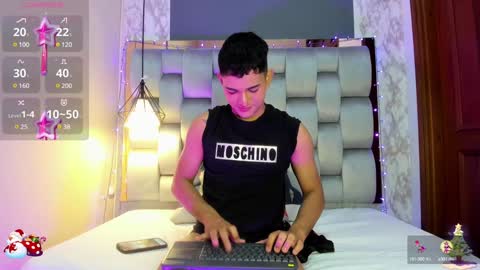 Niall  online show from 12/13/24, 01:22