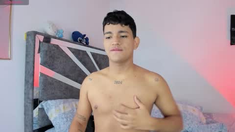 Niall  online show from 11/16/25, 05:07