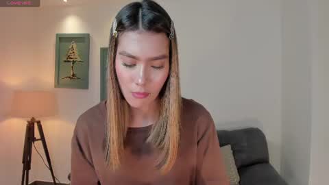 Call me Nia  online show from 06/23/26, 07:23