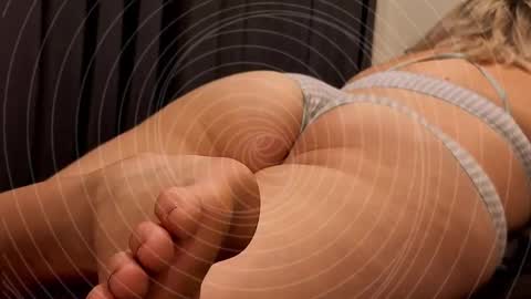 Kim online show from 02/12/26, 05:52