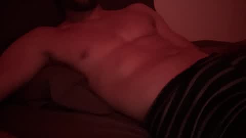 Snapshot of nib04 chatting on 12/16/25, 08:03 N04 online show from 12/16/25, 08:03