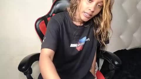 Lilly online show from 03/25/26, 04:35