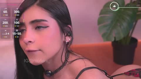 Snapshot of nicdani_1 chatting on 09/26/25, 02:15 Dani 3 online show from 09/26/25, 02:15