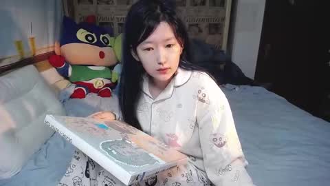 Snapshot of nice_belle chatting on 10/24/25, 06:48 Belle online show from 10/24/25, 06:48