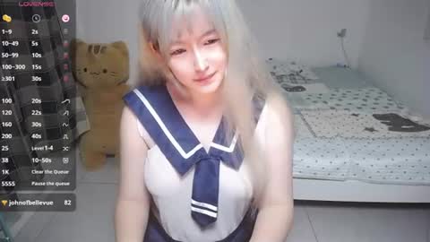 Snapshot of nice_belle chatting on 07/03/26, 06:25 Belle online show from 07/03/26, 06:25