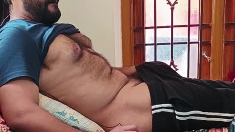 Snapshot of nice_guy_4u_ chatting on 12/16/24, 05:59 Robin online show from 12/16/24, 05:59