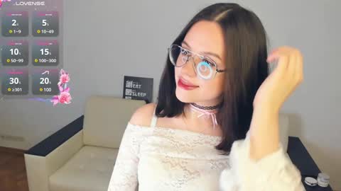 Alice  online show from 01/11/25, 10:40