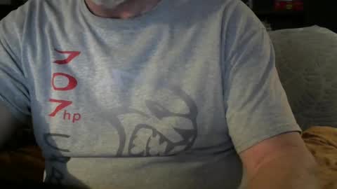 Snapshot of nice_oldguy60 chatting on 04/14/26, 03:01 OldMadtown Guy online show from 04/14/26, 03:01
