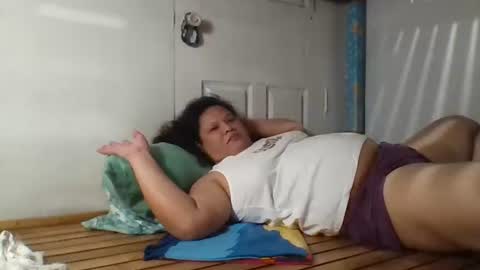 Snapshot of niceasianpussy chatting on 09/20/25, 02:07 niceasianpussy online show from 09/20/25, 02:07