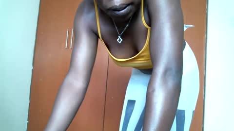 Snapshot of niceass_95 chatting on 01/27/25, 11:43 gabby online show from 01/27/25, 11:43