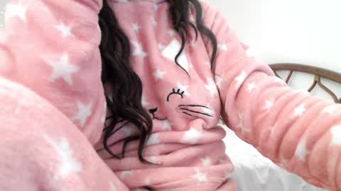 Sfora online show from 03/25/26, 03:07