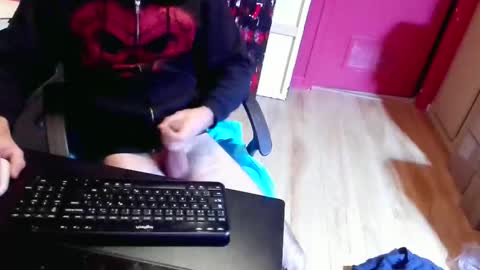 nicecck24 online show from 12/14/25, 06:08