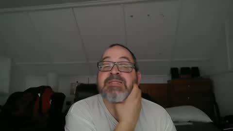 niceguy7208 online show from 12/31/24, 04:38