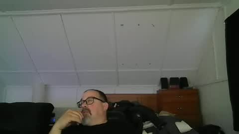 niceguy7208 online show from 11/30/25, 04:55