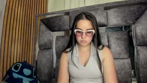 Luna online show from 11/10/25, 10:53