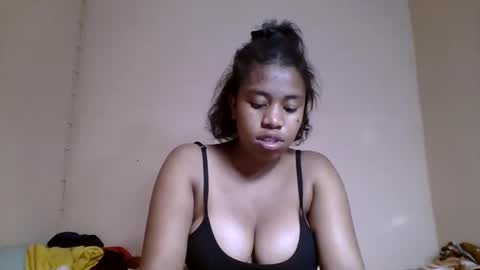 nicelly01 online show from 05/12/26, 06:16