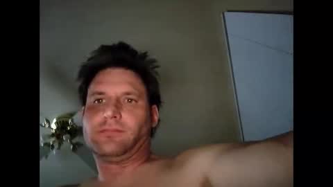 Snapshot of nicholasweber21 chatting on 05/22/26, 09:15 nicholasweber21 online show from 05/22/26, 09:15