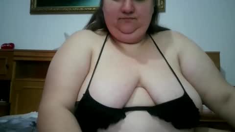 Nicholle online show from 04/20/26, 11:24