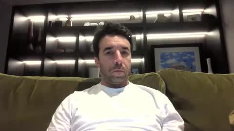 Snapshot of niciboi chatting on 01/10/26, 11:31 James online show from 01/10/26, 11:31