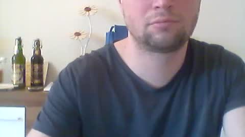 Snapshot of nick1990b chatting on 02/27/25, 10:04 nick1990b online show from 02/27/25, 10:04